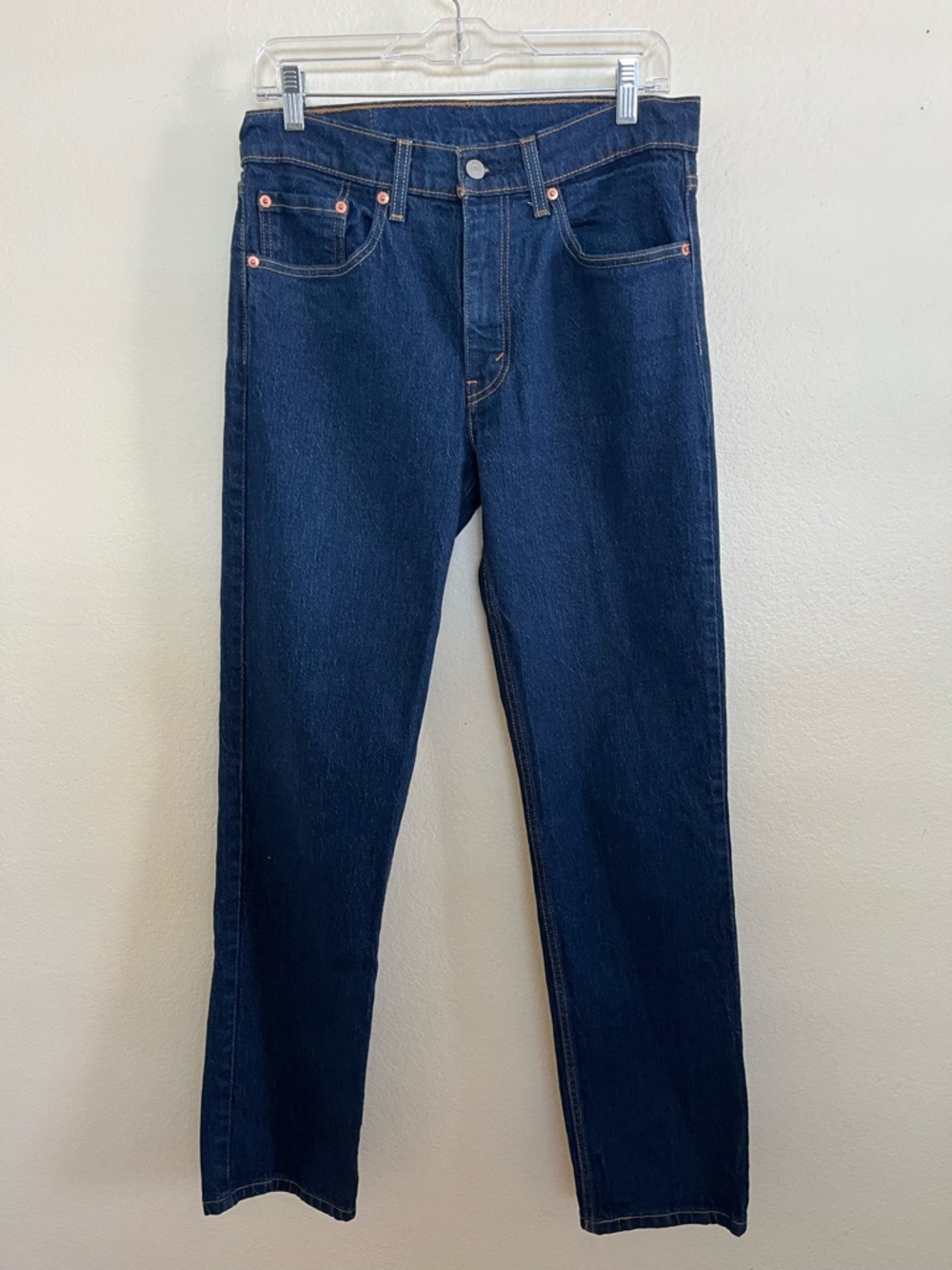 Men’s Levi’s 516 Dark Wash Blue Jeans 31” x 32”